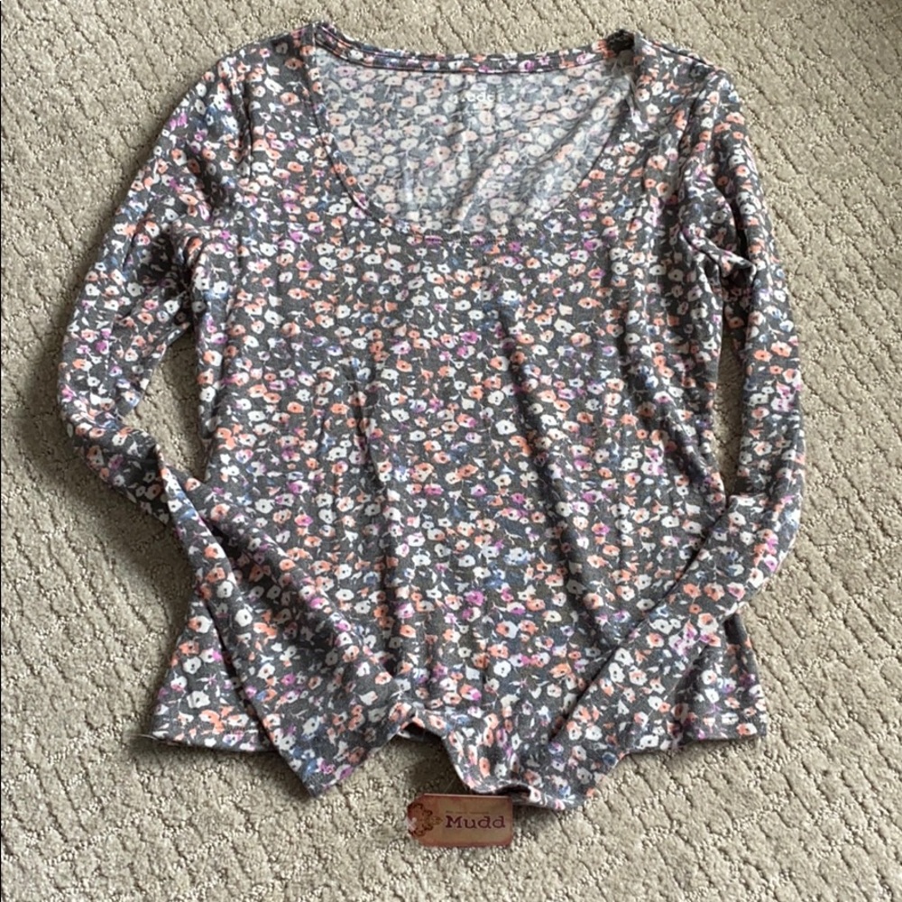 Mudd cropped long-sleeved tee